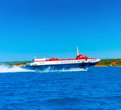 How to book a Ferry to Schinoussa