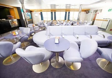 bahamas_express_bahama_mama_seating_area
