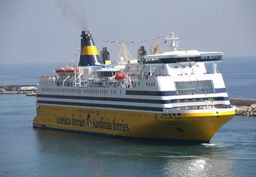 corsica_sardinia_ferries_mega_smeralda